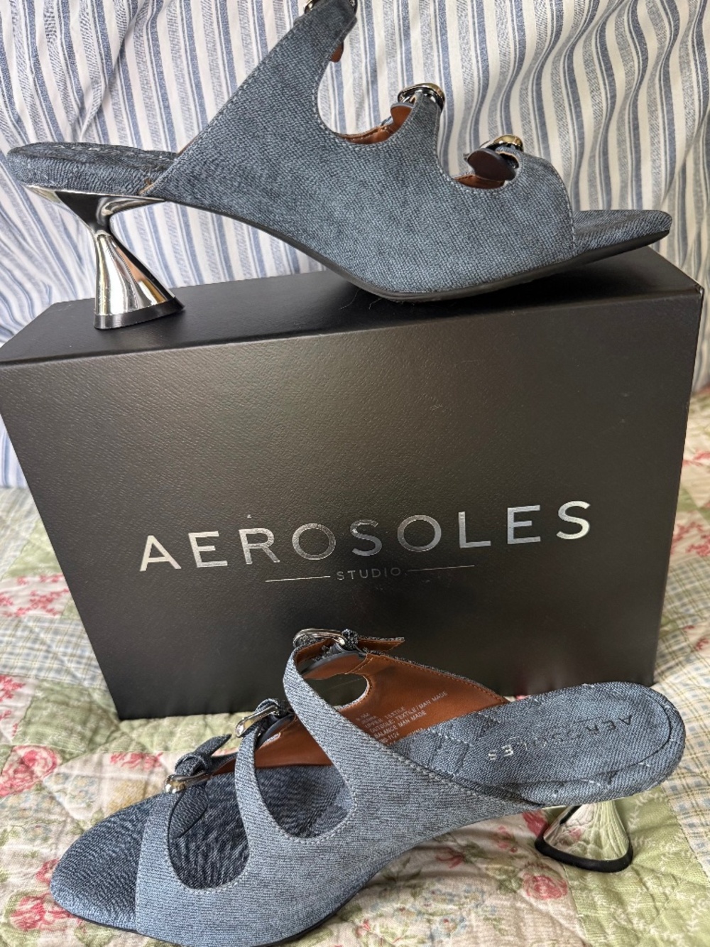 Areosoles Jenna  Blu Jean Denim w/Silver Heels &Buckles Sz 9.5